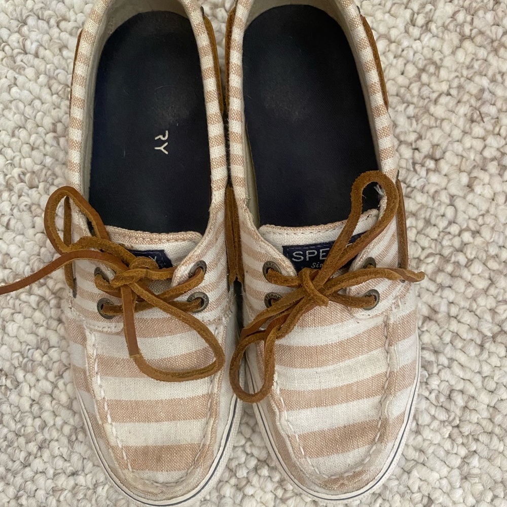 Stripes Sperrys- size 5